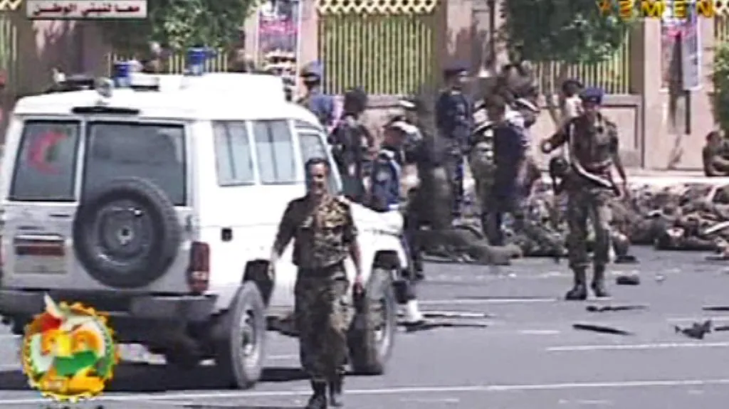 Atentát při nácviku na vojenskou přehlídku v Saná