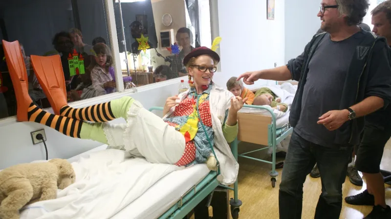 Jan Hřebejk a Aňa Geislerová při natáčení filmu Nevinnost