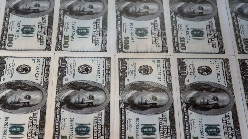 Americký dolar
