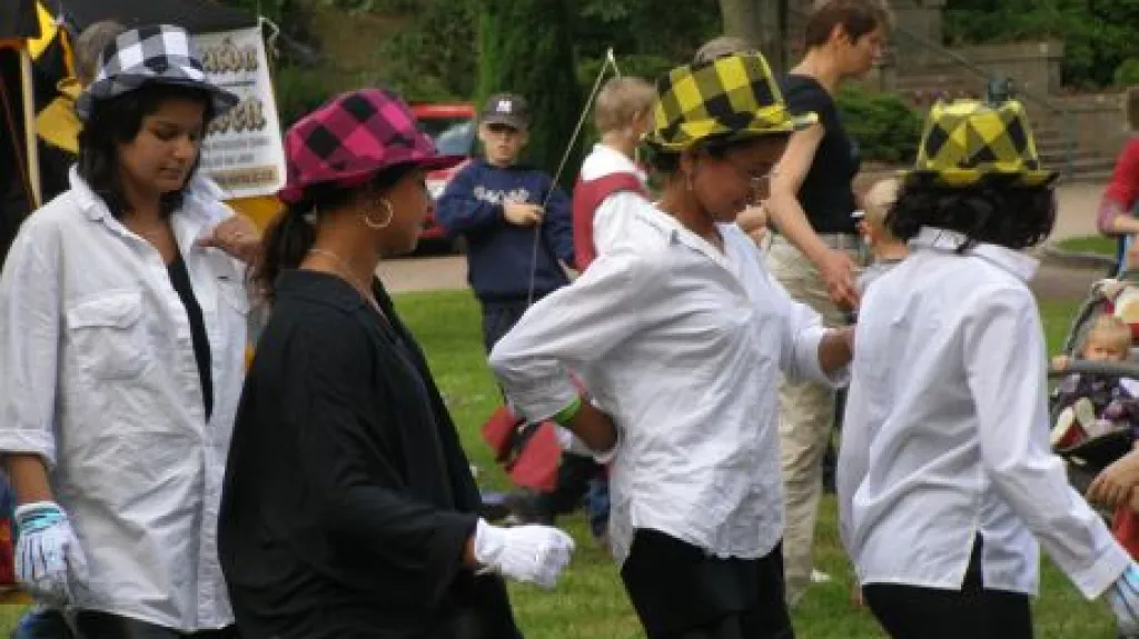 Taneční skupina Black and White