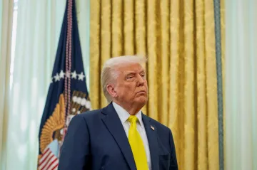 Trump naznačil zmírnění přístupu ke clům na čínské zboží