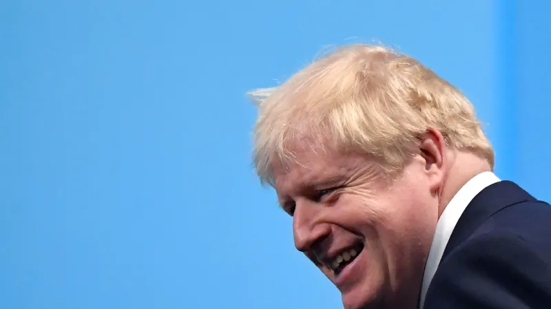 Zpravodaj ČT Vostal: Johnson chce připravit Británii na odchod z EU bez dohody, i když si ho nepřeje