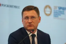 Vicepremiér: Rusko nebude dodávat ropu zemím, které podpoří cenový strop
