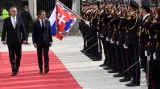 Francouzský prezident Emmanuel Macron zavítal u příležitosti oslav 100. výročí vzniku Československa do Bratislavy