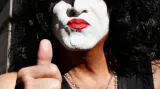Kiss