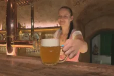 Majitelé pivovarů a restaurací se obávají, že se zvýšením DPH přijdou o další hosty