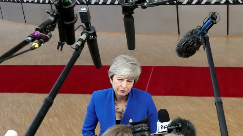 Události: Lídří zemí EU rozhodují o odkladu brexitu