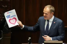 Nová polská vláda vedená Tuskem získala důvěru
