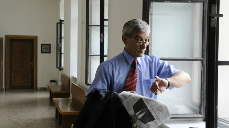 Advokát Michal Pacovský