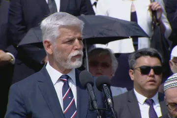 Nesmíme rezignovat na snahu porazit Rusko na Ukrajině, řekl Pavel v Terezíně