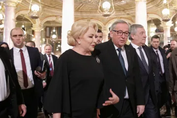 Braňte svobodu a vládu práva, vyzval Rumuny šéf Evropské komise