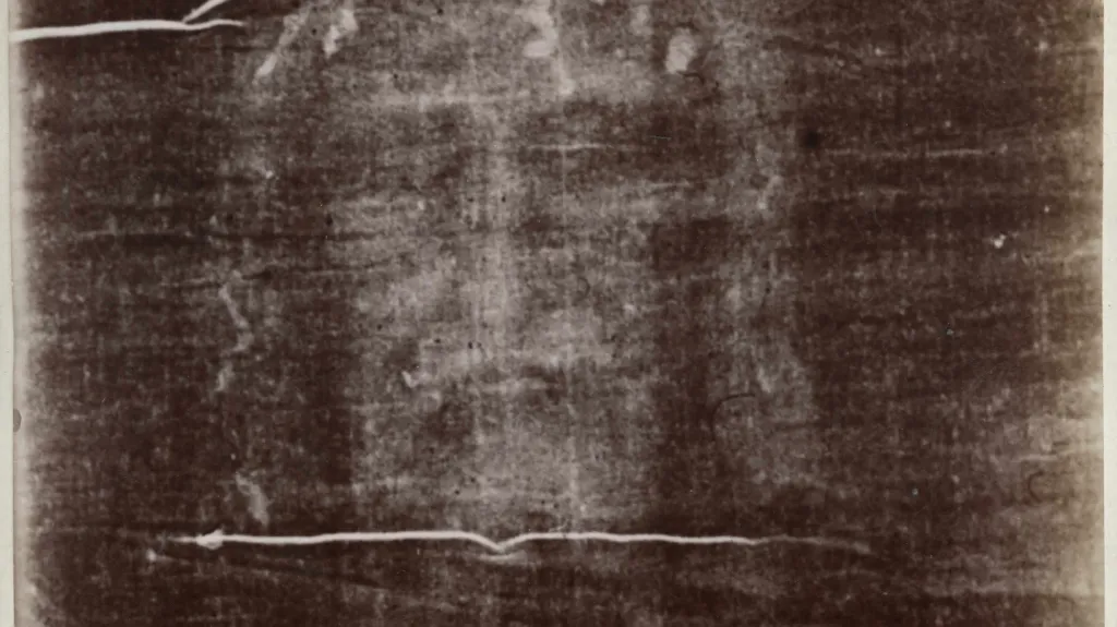 První fotografie Turínského plátna z roku 1898