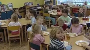Oběd dětí v mateřské školce