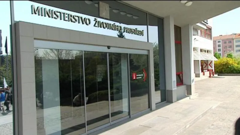 MŽP chce přepracování dokumentace plánovaného jezu v Děčíně