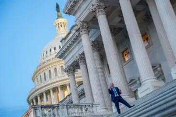Americký Senát otevřel cestu k ukončení shutdownu