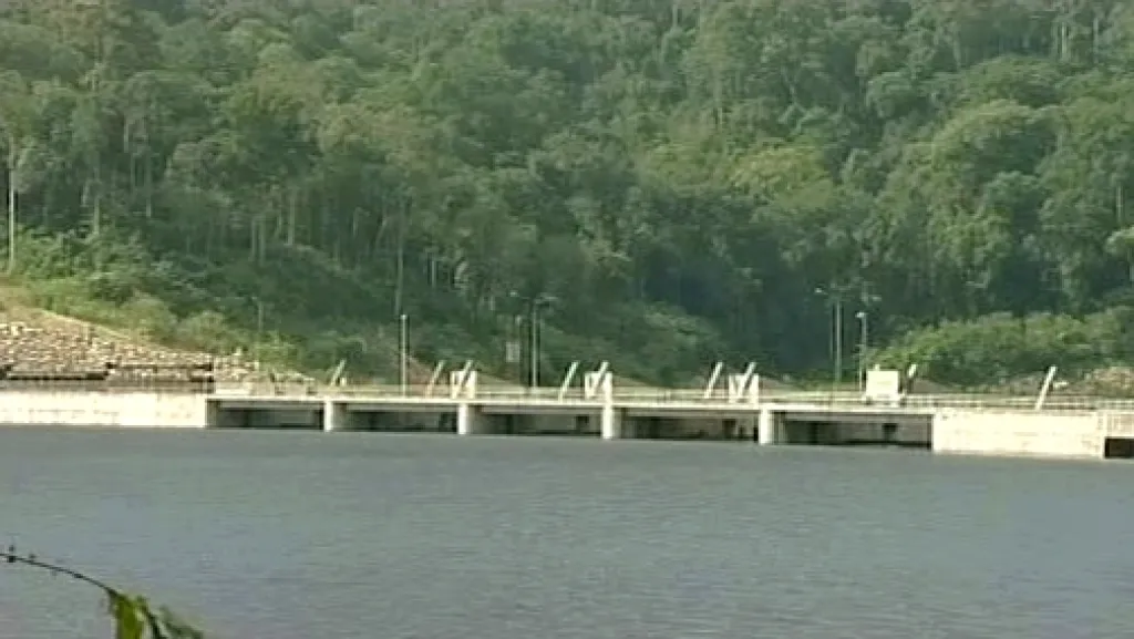 Nová laoská hydroelektrárna