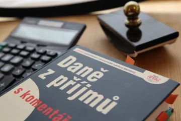 Čas na přiznání daní se krátí, zapomnětlivci mohou zaplatit statisíce