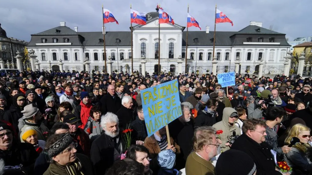 Protifašistická demonstrace v Bratislavě