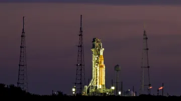 Mise Artemis připravená ke startu