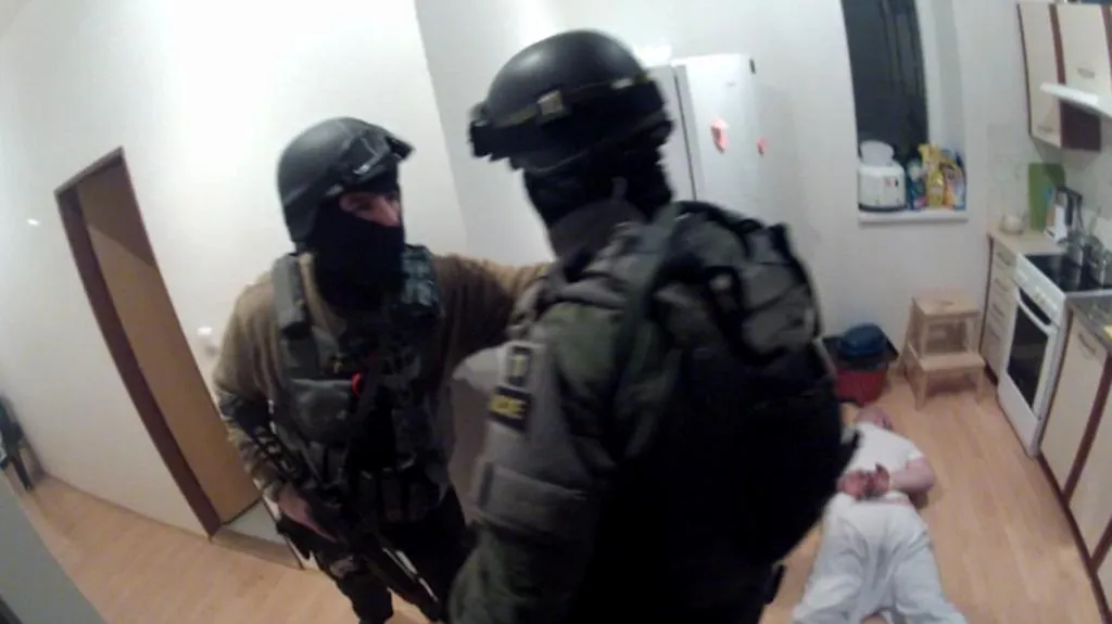 Akce Argo: Policie zasáhla proti gangu, který vydíral podnikatele