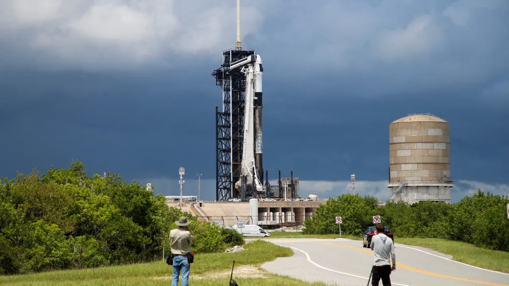 Raketa Falcon 9