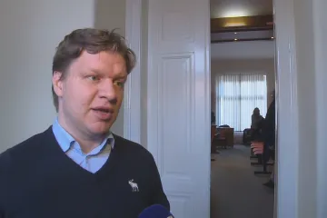 Soud přiznal bývalému primátorovi Prahy Hudečkovi odškodné přes 760 tisíc za kauzu Opencard
