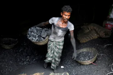 Indie se rozhodla k radikálnímu kroku v energetice
