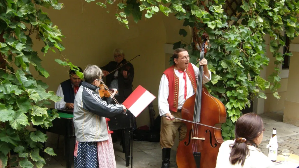 Vinobraní v muzeu - cimbálovka