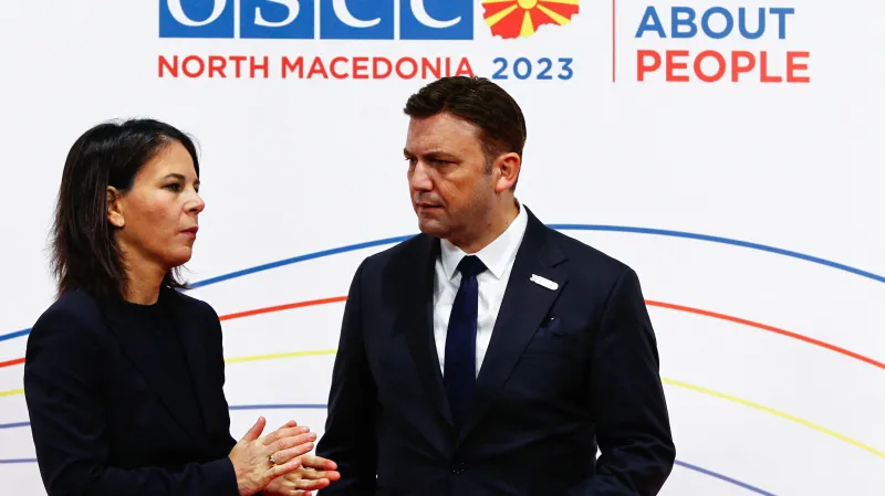 Šéf severomakedonské diplomacie Osmani s německou kolegyní Baerbockovou