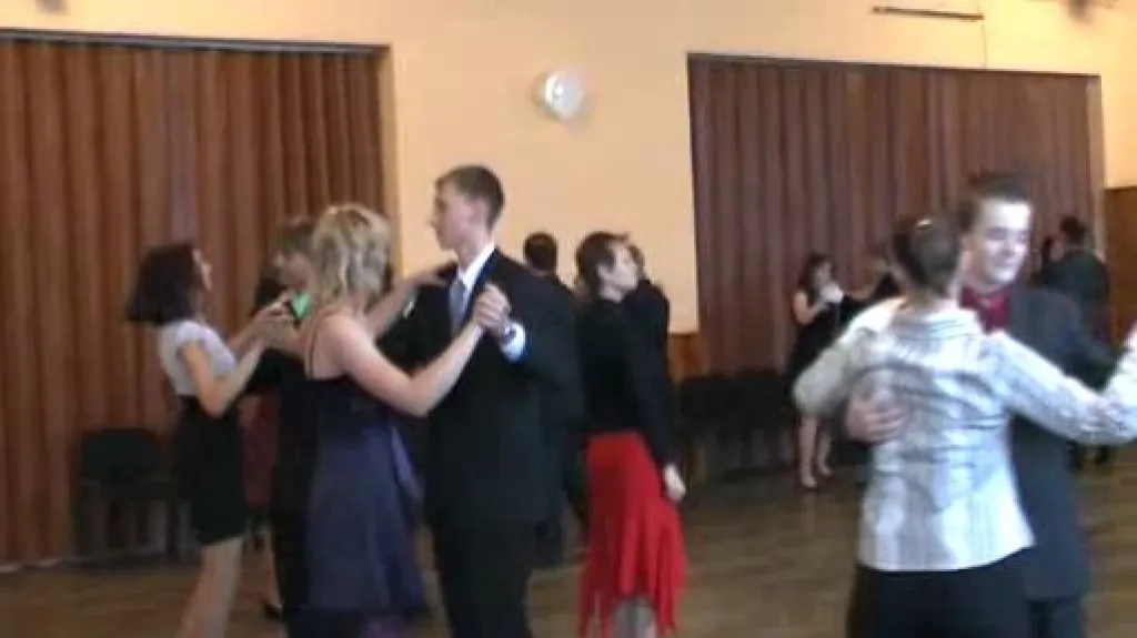 Kurzy společenského tance a chování v Poběžovicích