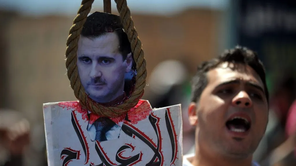 Demonstrace proti prezidentovi Bašáru Asadovi