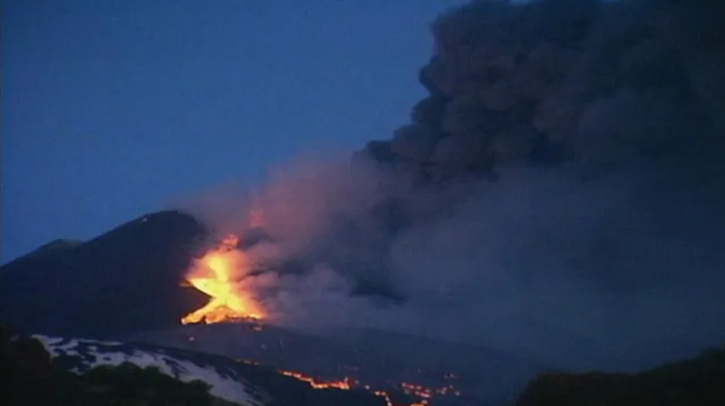 Soptící Etna