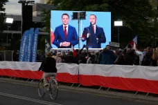 Polsko krátce před volbou prezidenta řeší údajné prohřešky obou kandidátů