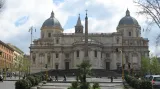 Bazilika Santa Maria Maggiore je jeden z nejvýznamnějších kostelů (basilica maior) v Římě. Stojí na severním okraji pahorku Esquilin, blízko hlavního nádraží Roma Termini.