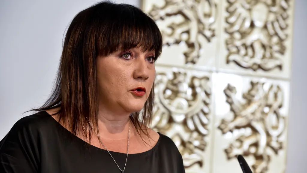 Ministryně financí Alena Schillerová