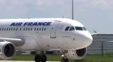 Pátrání po troskách Airbusu A330 pokračuje