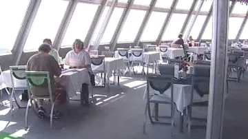 Prázdné restaurace