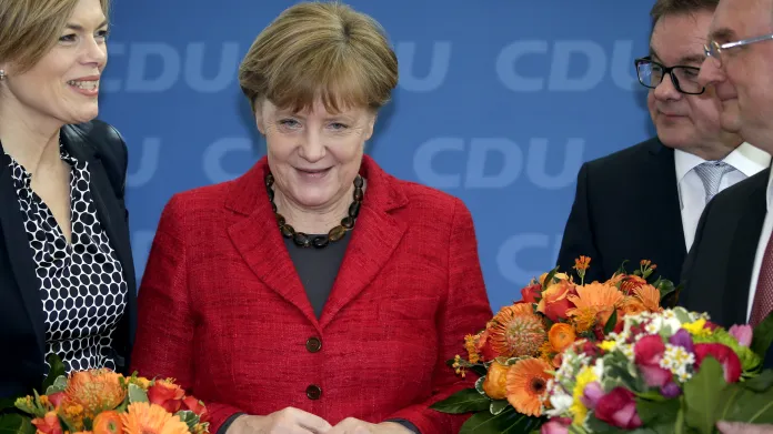 Ve volbách ztratila, přesto Merkelová nehodlá u migrace nic měnit