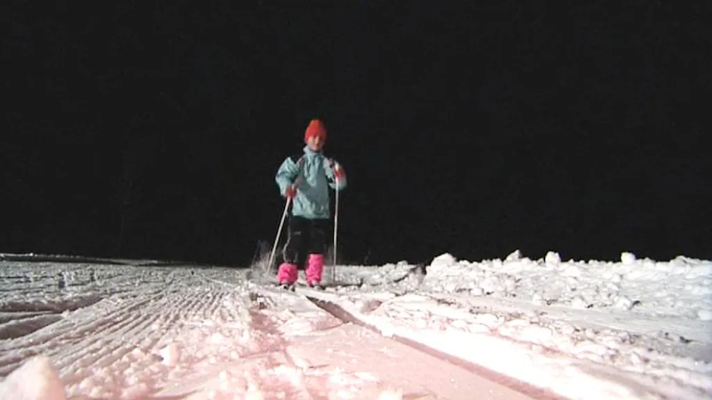 Osvětlená trať v Machově