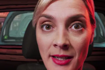 Bára Poláková, Miroslav Krobot a Zloděj otázek. Podívejte se na trailer TvMiniUni