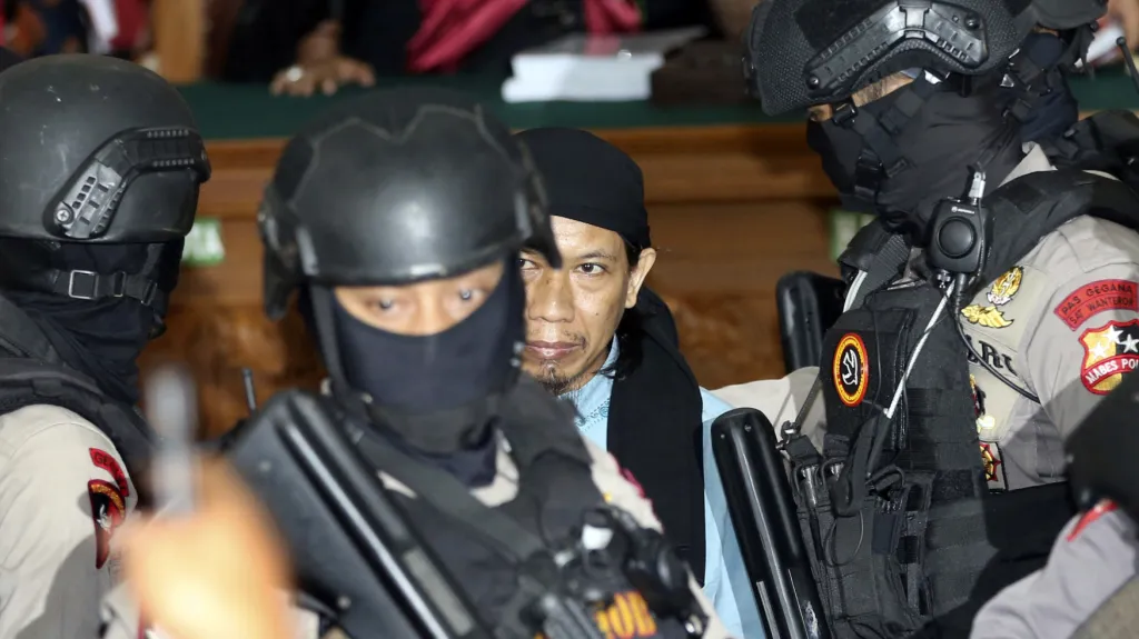 Radikální duchovní Aman Abdurrahman