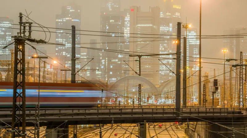 Momentka z mrazivého Frankfurtu 12. ledna 2026