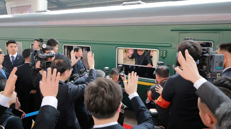 Kim Čong-un navštívil s manželkou Peking (fotografie severokorejské agentury KCNA)