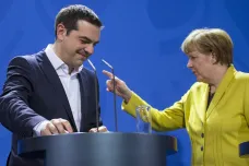 Tsipras nevyloučil demisi, pokud lidé řeknou věřitelům své "ano"