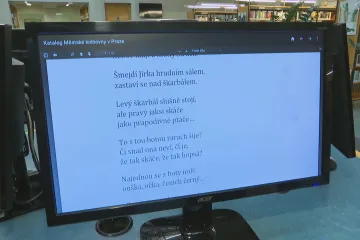 O e-knihy byl loni v pražské knihovně větší zájem než o papírové. Ředitele překvapila poptávka po audio verzích
