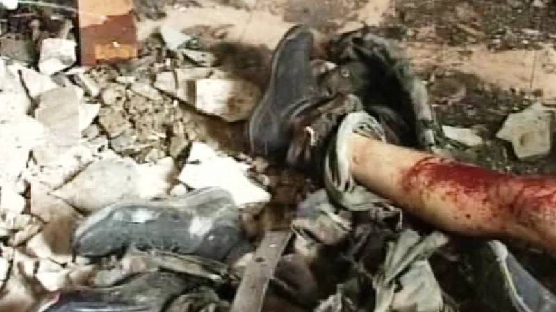 Následky teroristického útoku na budovu čečenského parlamentu