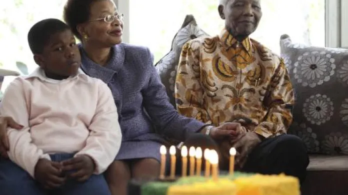 Nelson Mandela slaví 91. narozeniny