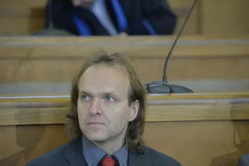 Diplomat Karlík nezíská dalších 271 tisíc za stíhání v kauze Promopro. Nejvyšší soud odmítl jeho dovolání