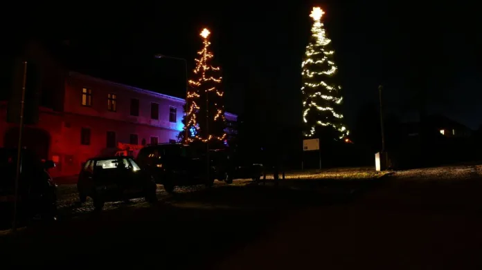 Z rozsvícení světla adventního v Mníšku