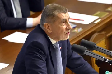 Sněmovna nevydala Babiše a Okamuru k trestnímu stíhání